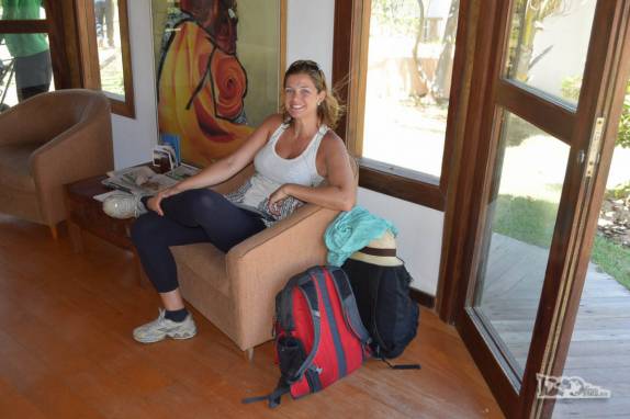 Ainda em Fortim, a Ana já está pronta para viajar para Fortaleza, captal cearense e, de lá, pegar o avião de volta ao Chile